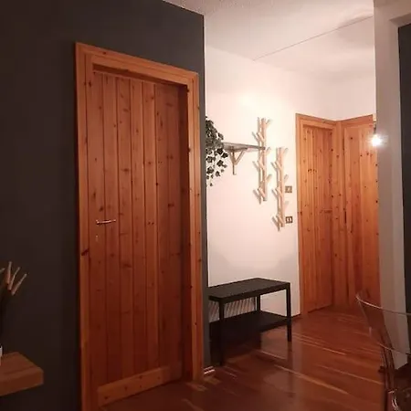 Casa Vacanze Cesana Torinese Appartement *